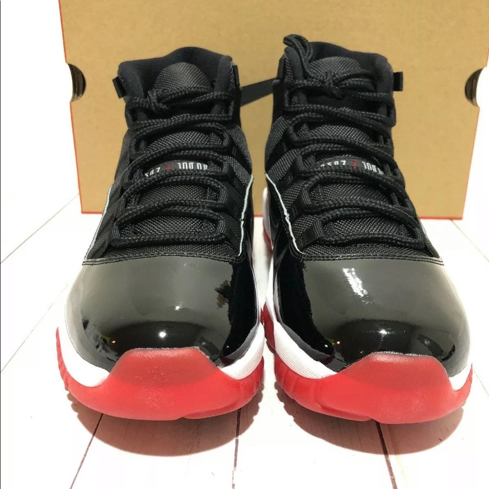 🔴SOLD🔴Air Jordan 11 Bred Retro XI 2019 Playoffs - Picture 2 of 8